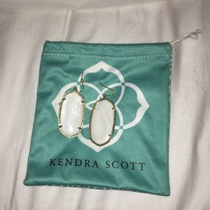 Danielle kendra scott earrings